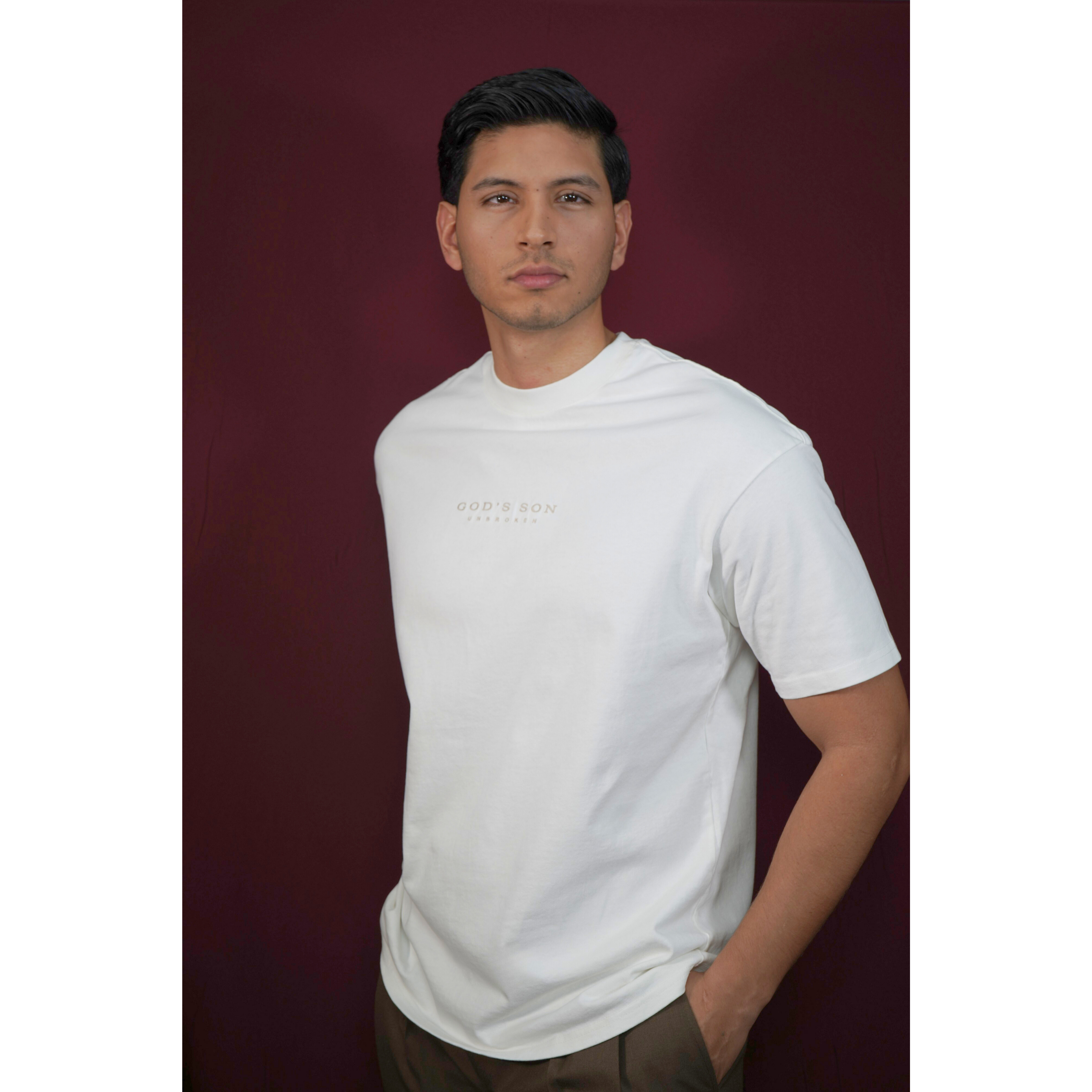 UNBROKEN STATEMENT — White (Oversize Fit)