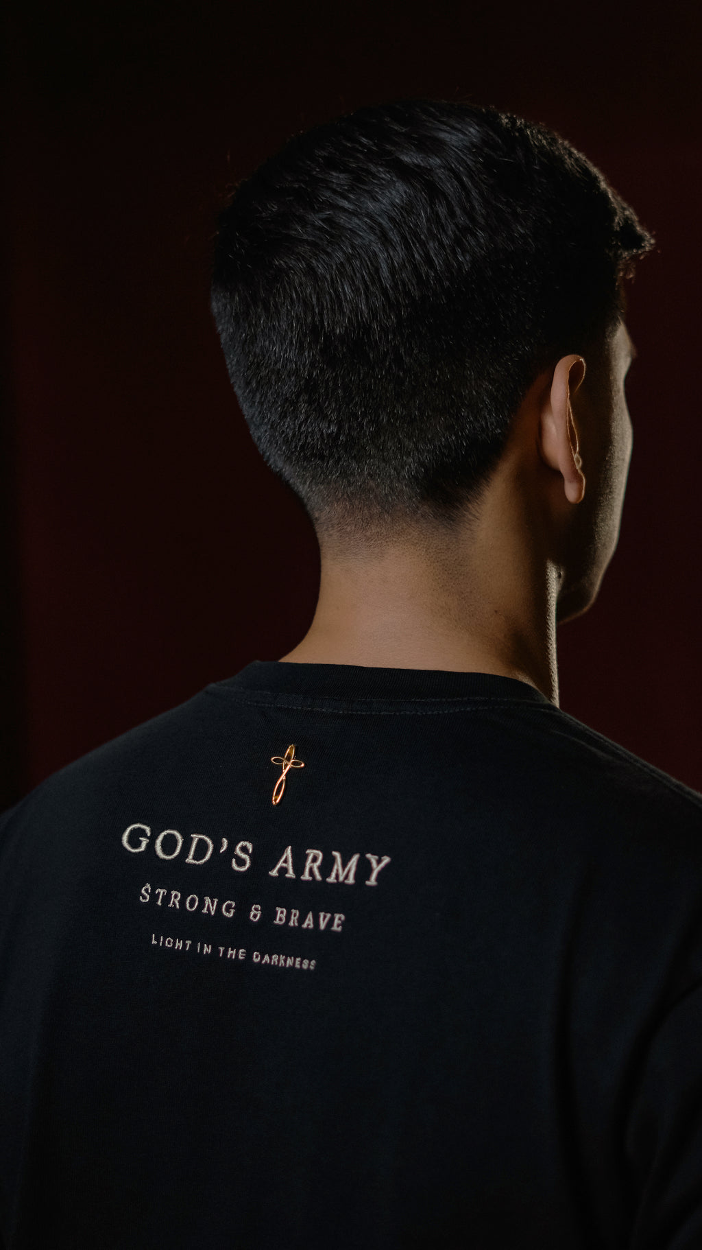 UNBROKEN ESSENTIALS — Black (Regular Fit)