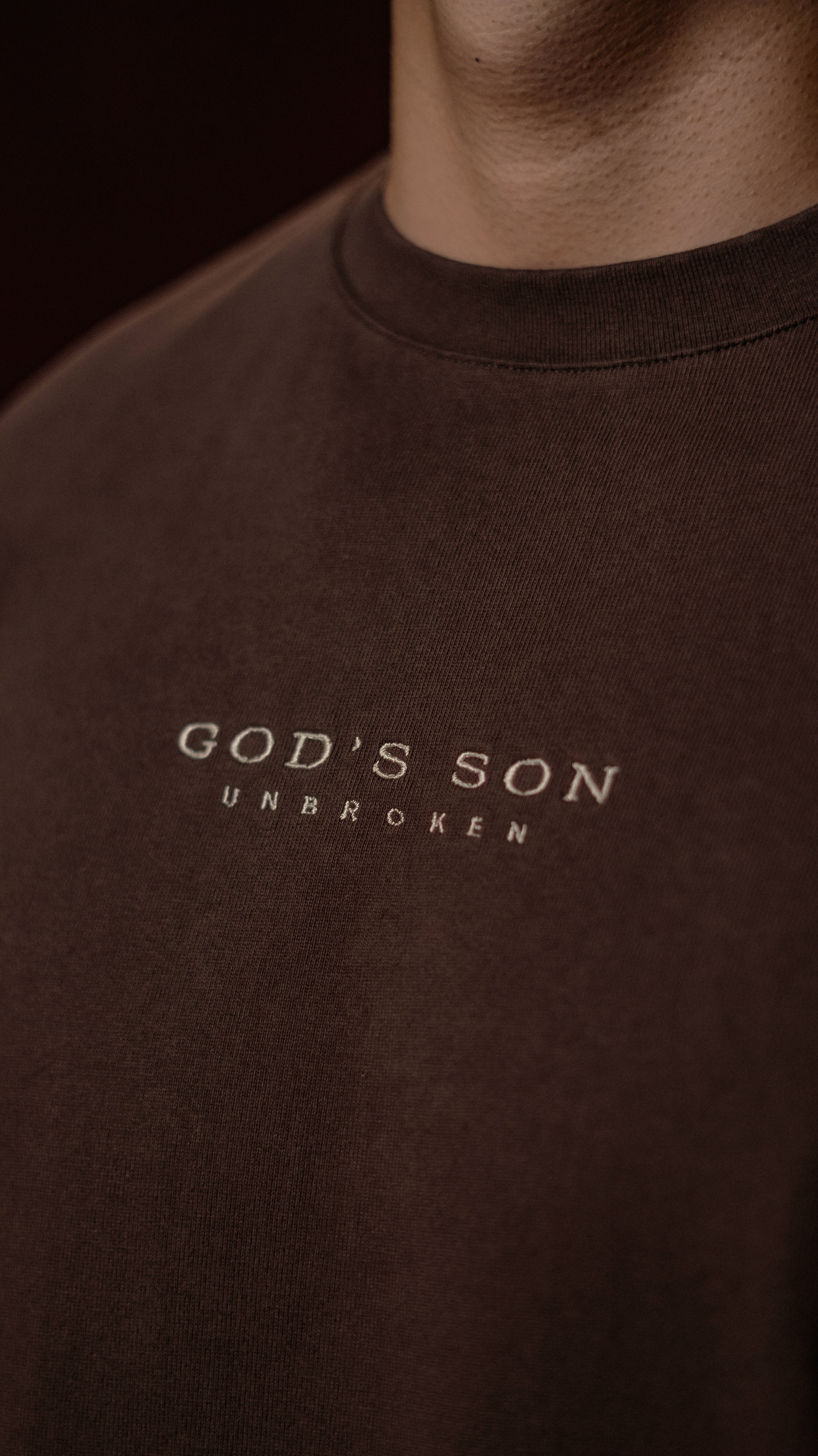 UNBROKEN ESSENTIALS — Brown (Regular Fit)